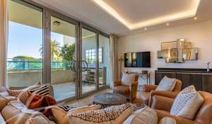 Sale Apartment Antibes