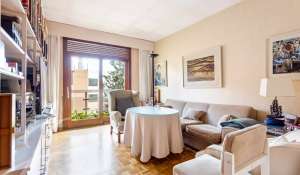 Sale Apartment Madrid