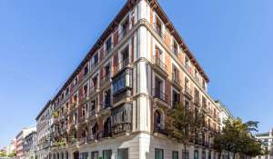 Sale Apartment Madrid