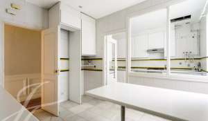 Sale Apartment Madrid