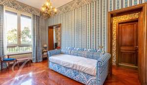 Sale Apartment Milano