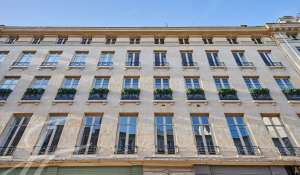 Sale Apartment Paris 1er