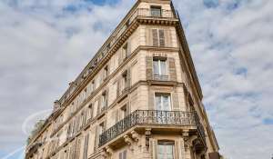 Sale Apartment Paris 8ème