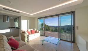 Sale Apartment Saint-Paul-de-Vence