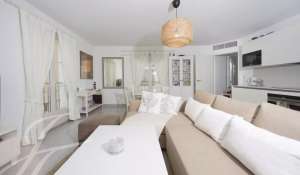 Sale Apartment Saint-Tropez