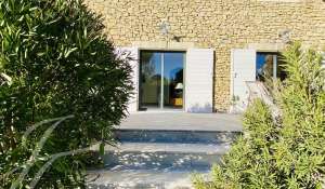 Sale Bastide Gordes