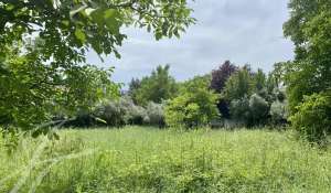 Sale Building land Cucuron