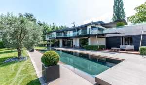 Sale House Cologny