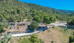 Sale Property Lourmarin