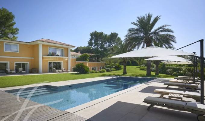 Sale Property Mougins