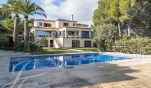 Sale Villa Cas Català