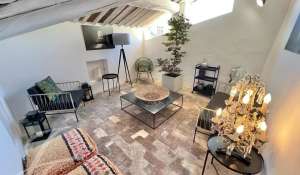 Sale Village house Lourmarin