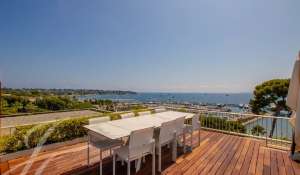 Seasonal rental Apartment Antibes