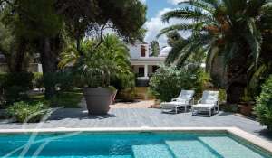 Seasonal rental House Cala Bou