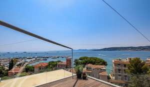 Seasonal rental Penthouse Antibes