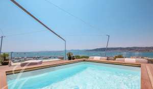 Seasonal rental Penthouse Antibes