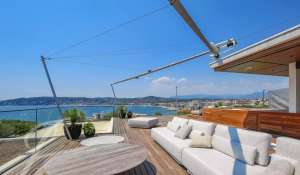 Seasonal rental Penthouse Antibes