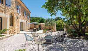 Seasonal rental Property Aix-en-Provence