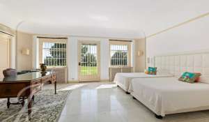 Seasonal rental Property Antibes