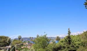 Seasonal rental Property Antibes