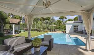 Seasonal rental Property Antibes