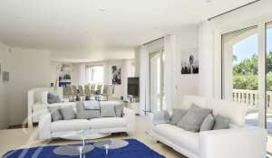 Seasonal rental Property Cannes