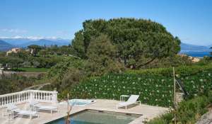 Seasonal rental Property Cannes