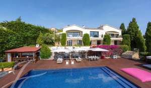 Seasonal rental Property Golfe-Juan