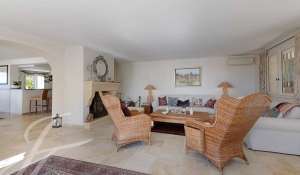 Seasonal rental Property Le Cannet