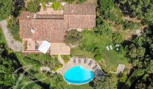 Seasonal rental Property Ramatuelle