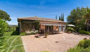 Seasonal rental Property Saint-Tropez