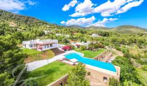 Seasonal rental Property Sant Josep de sa Talaia