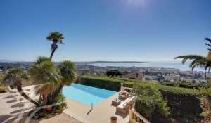 Seasonal rental Property Vallauris