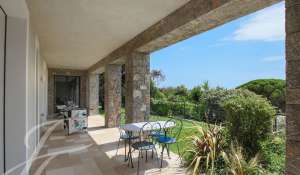 Seasonal rental Villa Antibes