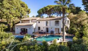 Seasonal rental Villa Antibes