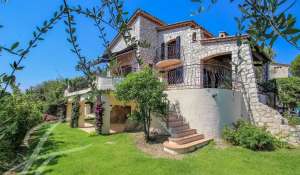 Seasonal rental Villa Antibes