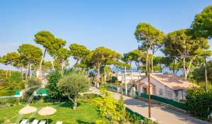 Seasonal rental Villa Antibes