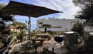 Seasonal rental Villa Antibes