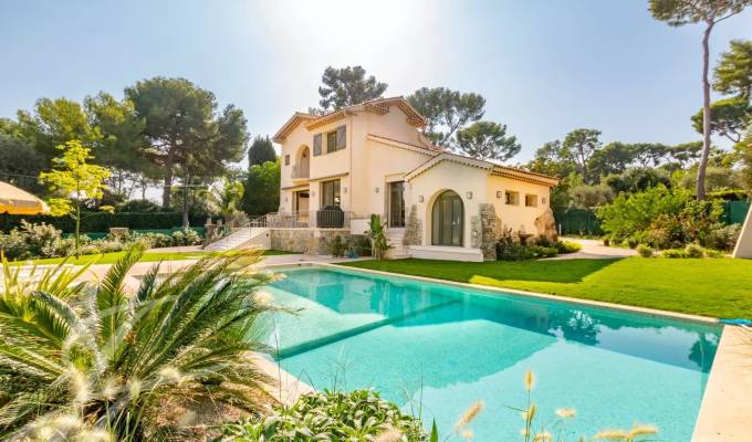 Seasonal rental Villa Antibes