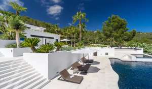 Seasonal rental Villa Cap Martinet