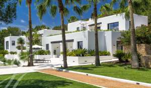 Seasonal rental Villa Cap Martinet