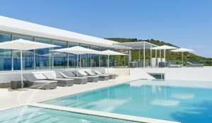 Seasonal rental Villa Cap Martinet