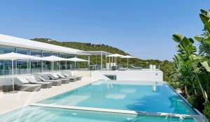 Seasonal rental Villa Cap Martinet