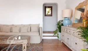 Seasonal rental Villa Es Cubells