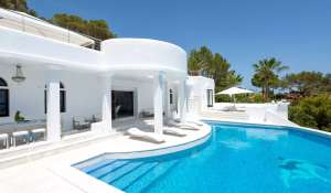 Seasonal rental Villa Port Roig