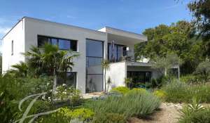 Seasonal rental Villa Sainte-Lucie-de-Porto-Vecchio