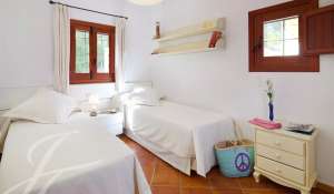 Seasonal rental Villa Sant Carles de Peralta